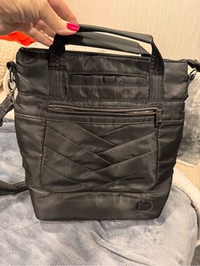 Lug Black Nylon Zip Courier with Silver Hardware; EUC